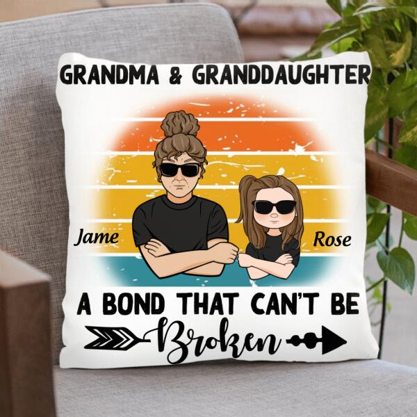 Custom Personalized Grandma & Grandkids Pillow Cover/Cushion Cover - A Bond That Can't Be Broken - B201YH