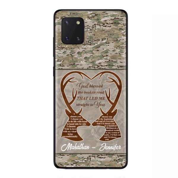 Custom Personalized Deer Hunting Heart Phone Case - Gift Idea For Couple - God Blessed The Broken Road That Led Me Straight To You - Case For iPhone And Samsung