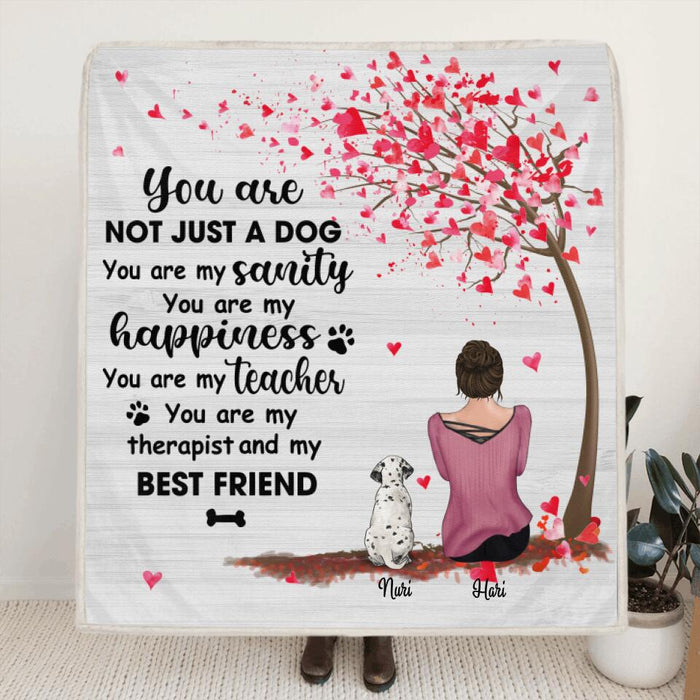 Custom Personalized Mother's Day/Father's Day Gift For Dog Mom/Dad- Mom/Dad With Upto 3 Pets Fleece Blanket - You are my therapist and my best friend