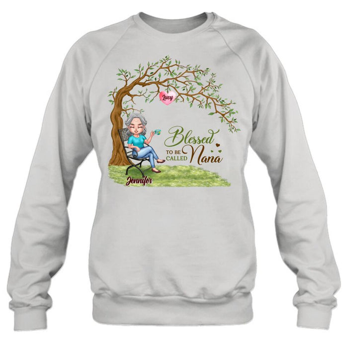 Personalized Nana Shirt/Pullover Hoodie - Gift Idea For Grandma/Grandkids - Up To 7 Grandkids - Blessed To Be Called Nana