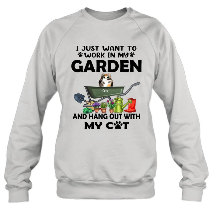 Custom Personalized Cat Garden T-shirt - I Just Want To Work In My Garden And Hang Out With My Cats - Gift For Cat Lover - GDGJT0