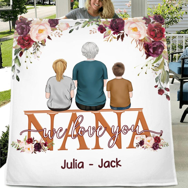 Personalized Nana Quilt/Fleece Blanket - Up to 8 Kids - Gift Idea For Mother's Day/Grandma - We Love You