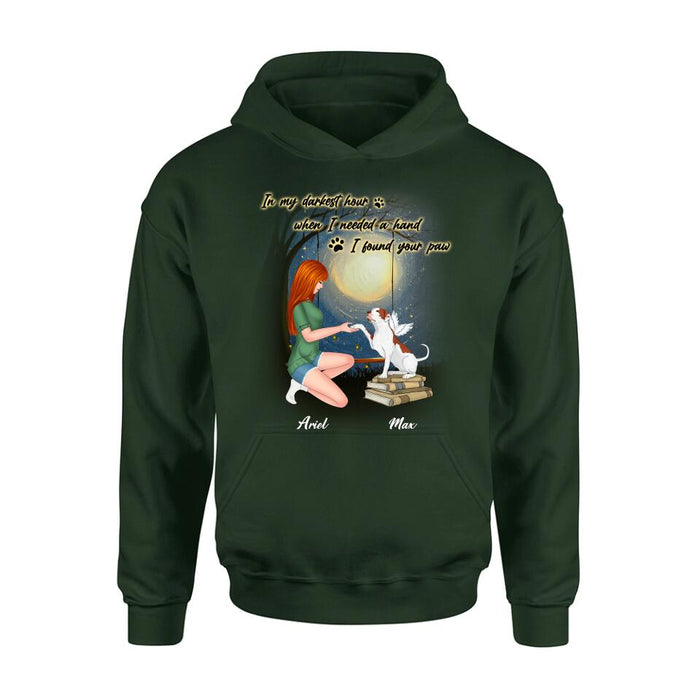 Custom Personalized Dog Mom Shirt/ Hoodie - Gift Idea For Dog Mom/ Dog Lover - When I Needed A Hand I Found Your Paw