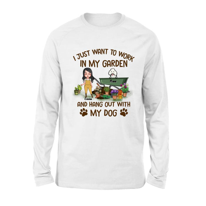 Custom Personalized Garden Dogs Shirt - Upto 5 Dogs - Best Gift for Dog Lovers - I Just Want To Work In My Garden And Hang Out With My Dogs