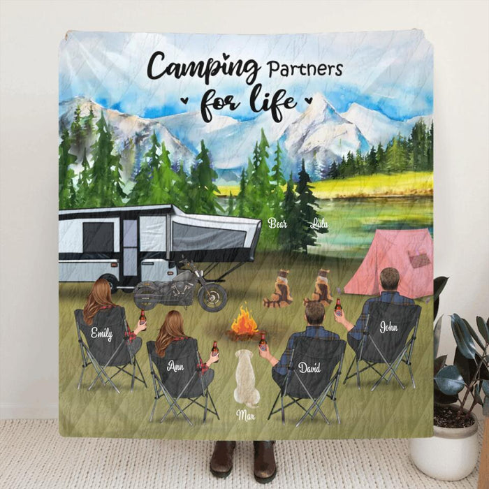 Personalized camping quilt/fleece blanket - 4 Adults and up to 3 Pets camping blanket - gift idea for family, camping lovers - Camping Partners For Life