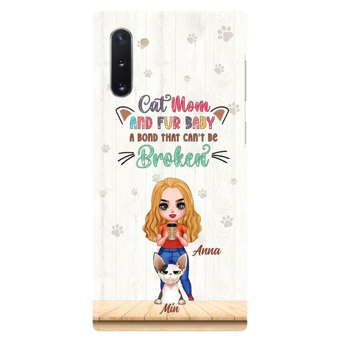 Custom Personalized Cat Mom Chibi Phone Case - Gift Idea For Mother's Day/ Cat Lovers With Upto 6 Cats - Cat Mom And Fur Baby A Bond That Can't Be Broken - Case For iPhone And Samsung