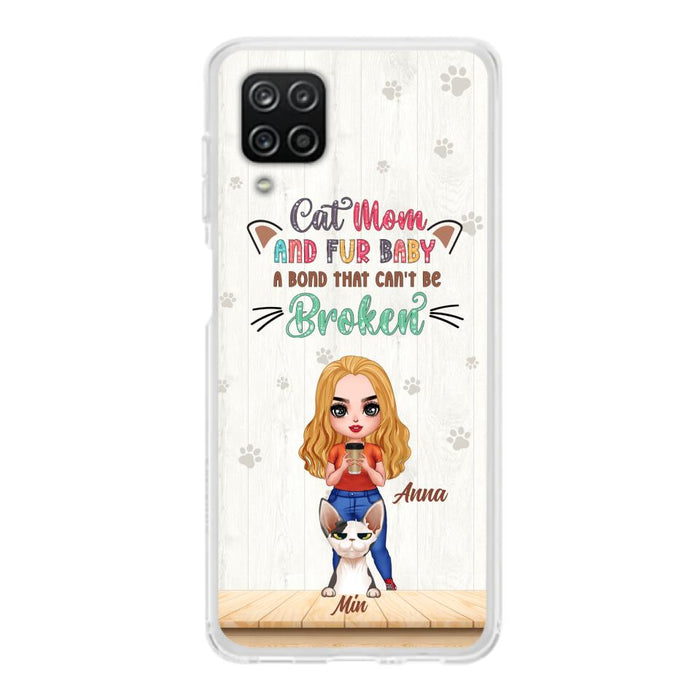 Custom Personalized Cat Mom Chibi Phone Case - Gift Idea For Mother's Day/ Cat Lovers With Upto 6 Cats - Cat Mom And Fur Baby A Bond That Can't Be Broken - Case For iPhone And Samsung