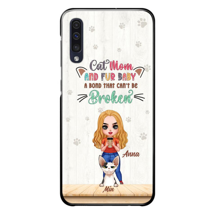 Custom Personalized Cat Mom Chibi Phone Case - Gift Idea For Mother's Day/ Cat Lovers With Upto 6 Cats - Cat Mom And Fur Baby A Bond That Can't Be Broken - Case For iPhone And Samsung