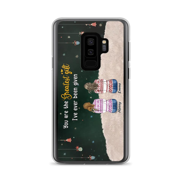 Custom Personalized Christmas Friends Phone Case - Christmas Gift Idea For Friends/Sisters - Upto 12 People - You Are The Greatest Gift I've Ever Been Given - Case For iPhone And Samsung