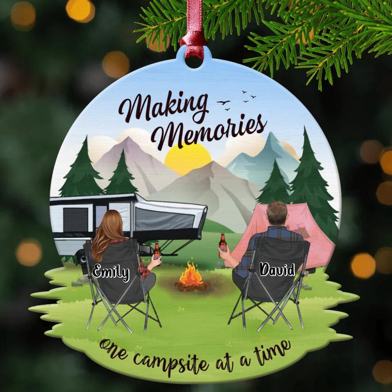 Personalized Camping Couple Wooden Ornament - Up to 4 Dogs - Christmas Gift Idea For Camping Lovers/Dog/Cat Lovers - Making Memories One Campsite At A Time