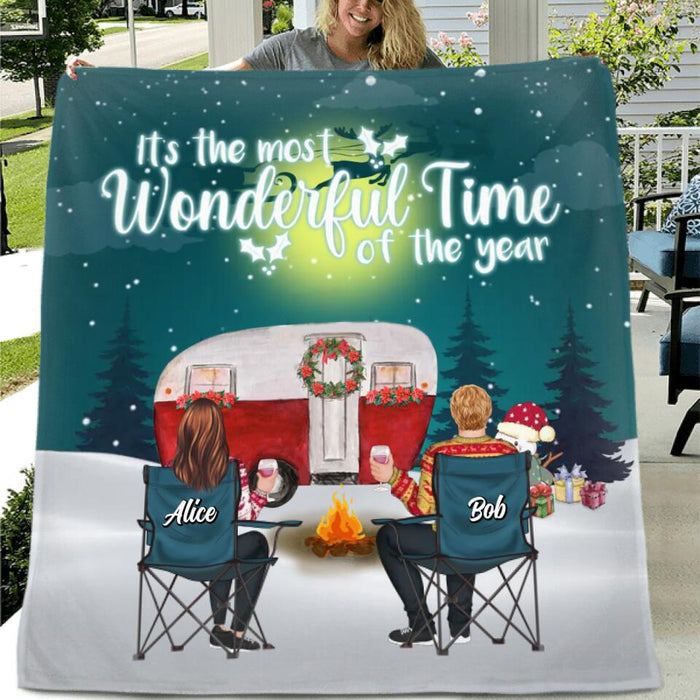 Custom Personalized Xmas Camping Quilt/Fleece Blanket/Pillow Cover - Adult/Couple/Single Parent/Parents with Upto 3 Pets - Christmas Gift Idea For Couple/Camping/Dog/Cat Lovers - Making Memories One Campsite At A Time