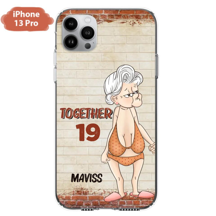 Custom Personalized Old Couple Phone Case - Gift Idea For Old Couple - Gift For Him/Her - Case For iPhone And Samsung