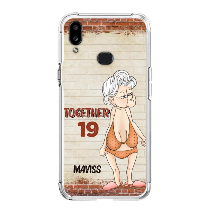 Custom Personalized Old Couple Phone Case - Gift Idea For Old Couple - Gift For Him/Her - Case For iPhone And Samsung