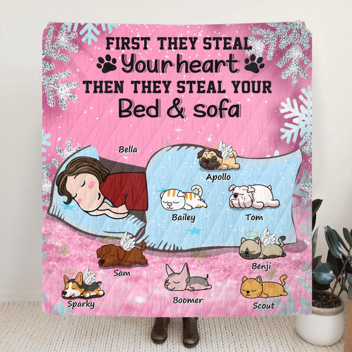 Custom Personalized Sleeping Pet Mom Quilt/Fleece Blanket - Gift for Dog Mom, Cat Mom - Up to 8 Pets