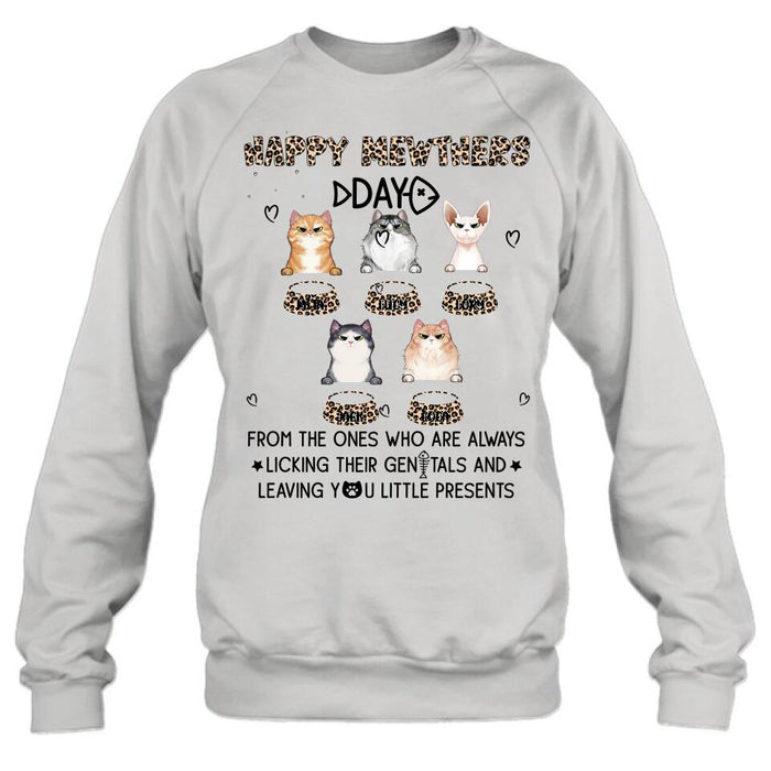 Custom Personalized Cats Unisex T-Shirt/ Long Sleeve/Pullover Hoodie/Sweatshirt - Upto 5 Cats - Gift Idea For Cat Lovers - Happy Mewthers Day