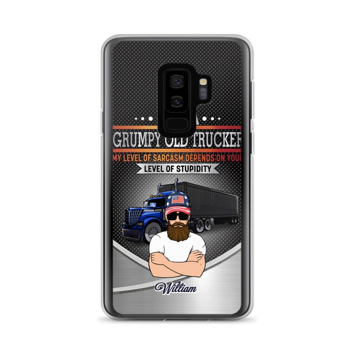 Custom Personalized Old Trucker Phone Case - Father's Day Gift Idea for Trucker - I'm A Grumpy Old Trucker - Case for iPhone/Samsung