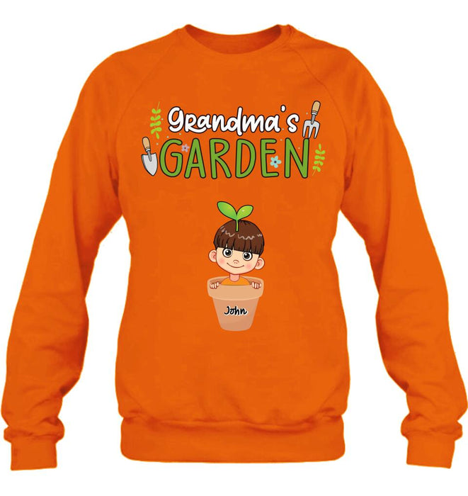 Custom Personalized Grandma's Garden T-Shirt/Long Sleeve/Sweatshirt/Hoodie - Gift Idea For Grandma/ Mother's Day Gift - Up to 10 Kids