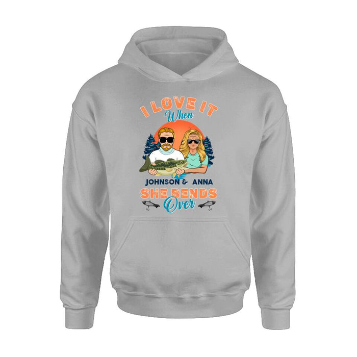 Custom Personalized Fishing Couple T-Shirt/ Long Sleeve/ Sweatshirt/ Hoodie - Gift Idea For Couple/ Gift To Him/ Her/ Fishing Lover - I Love It When She Bends Over