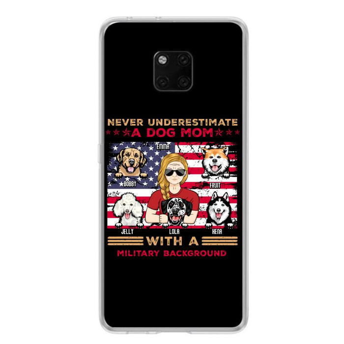 Custom Personalized Dog Mom Phone Case - Upto 5 Dogs - Gift Idea For Mother's Day/ Dog Lover - Never Underestimate A Dog Mom With A Military Background - Case For Xiaomi/Oppo/Huawei