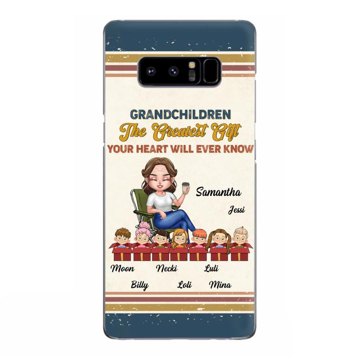 Custom Personalized Grandma Phone Case - Gift Idea For Grandma/Mother's Day - Up To 7 Kids - Grandchildren The Greatest Gift Your Heart Will Ever Know - Cases For iPhone/Samsung