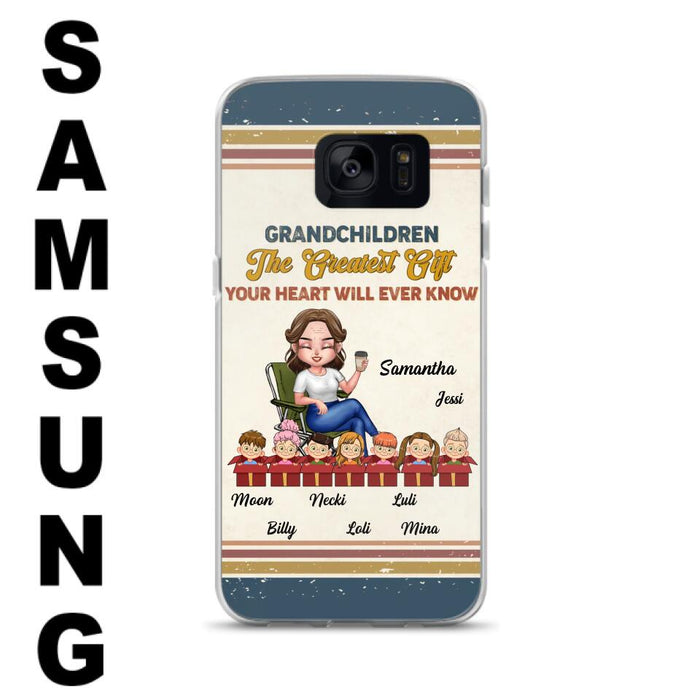 Custom Personalized Grandma Phone Case - Gift Idea For Grandma/Mother's Day - Up To 7 Kids - Grandchildren The Greatest Gift Your Heart Will Ever Know - Cases For iPhone/Samsung