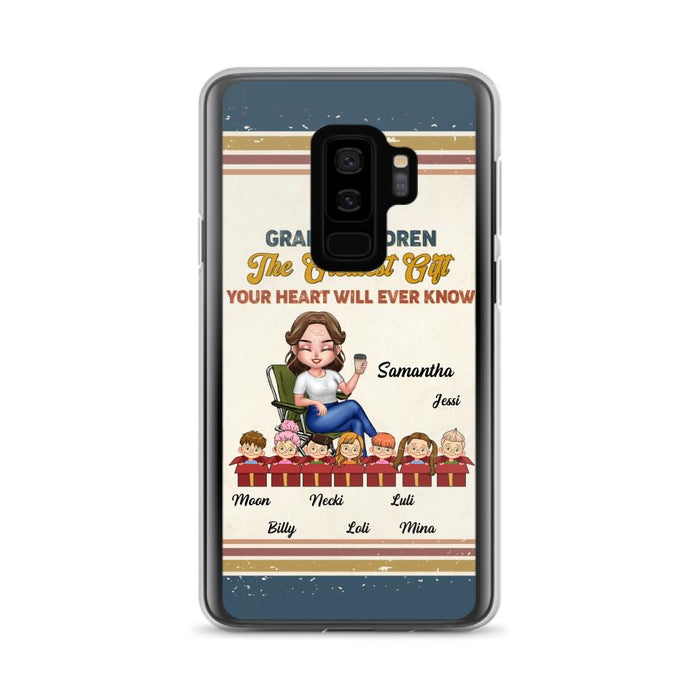 Custom Personalized Grandma Phone Case - Gift Idea For Grandma/Mother's Day - Up To 7 Kids - Grandchildren The Greatest Gift Your Heart Will Ever Know - Cases For iPhone/Samsung