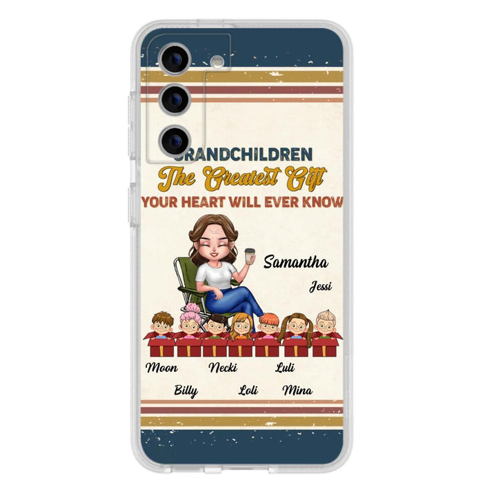 Custom Personalized Grandma Phone Case - Gift Idea For Grandma/Mother's Day - Up To 7 Kids - Grandchildren The Greatest Gift Your Heart Will Ever Know - Cases For iPhone/Samsung