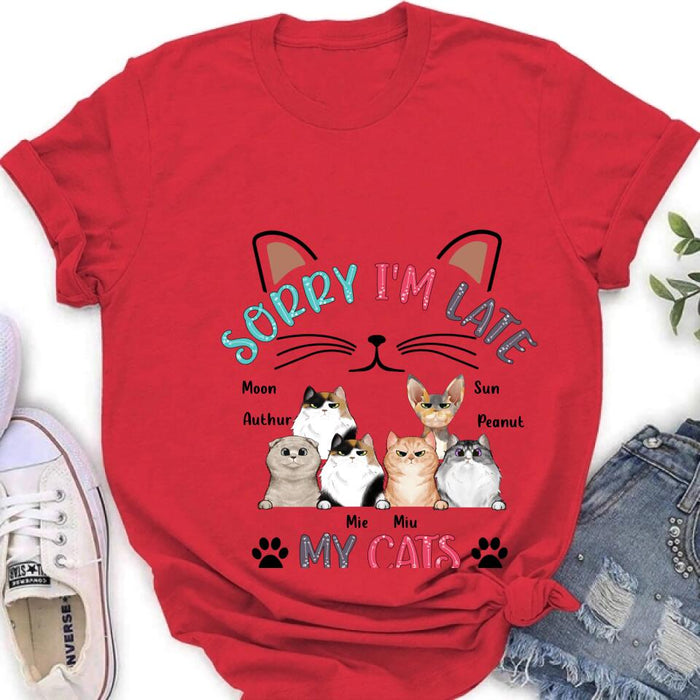 Custom Personalized Cat T-Shirt - Gift Idea For Cat Lovers - Up to 6 Cats - Sorry I'm Late My Cats Were Sitting On Me