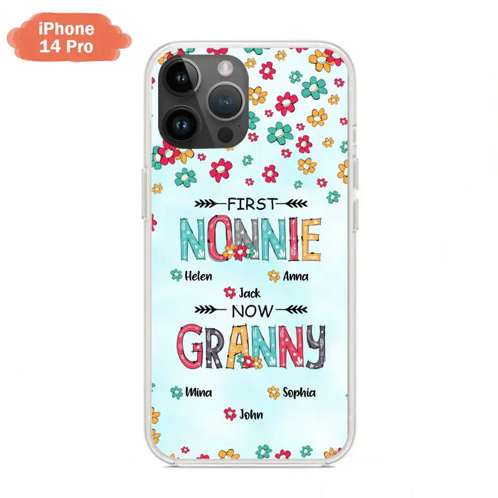 Custom Personalized Grandma Phone Case - Upto 4 Kids And 8 Grandkids - Mother's Day Gift Idea for Grandma - First Mom Now Nana Kid And Grandkids Flower Pattern - Case For iPhone And Samsung