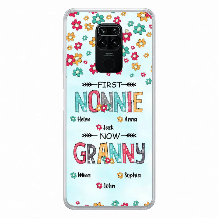 Custom Personalized Grandma Phone Case - Upto 4 Kids And 8 Grandkids - Mother's Day Gift Idea for Grandma - First Mom Now Nana Kid And Grandkids Flower Pattern - Cases For Xiaomi/ Oppo/ Huawei