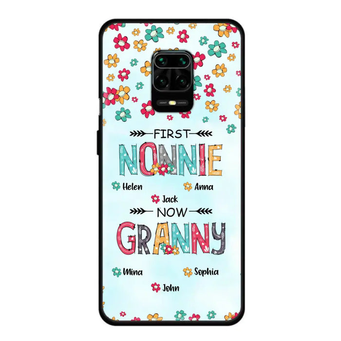 Custom Personalized Grandma Phone Case - Upto 4 Kids And 8 Grandkids - Mother's Day Gift Idea for Grandma - First Mom Now Nana Kid And Grandkids Flower Pattern - Cases For Xiaomi/ Oppo/ Huawei