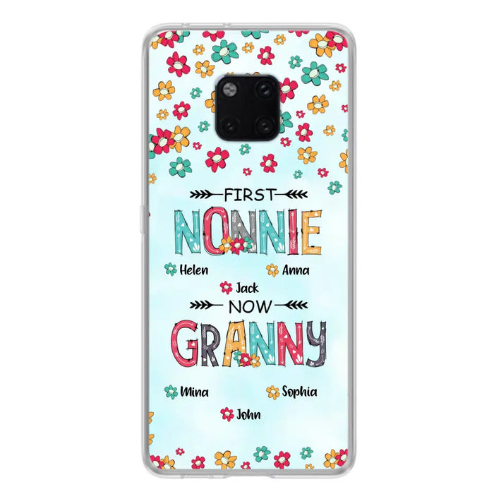 Custom Personalized Grandma Phone Case - Upto 4 Kids And 8 Grandkids - Mother's Day Gift Idea for Grandma - First Mom Now Nana Kid And Grandkids Flower Pattern - Cases For Xiaomi/ Oppo/ Huawei