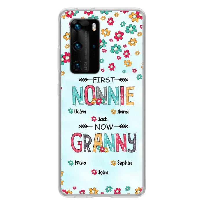 Custom Personalized Grandma Phone Case - Upto 4 Kids And 8 Grandkids - Mother's Day Gift Idea for Grandma - First Mom Now Nana Kid And Grandkids Flower Pattern - Cases For Xiaomi/ Oppo/ Huawei