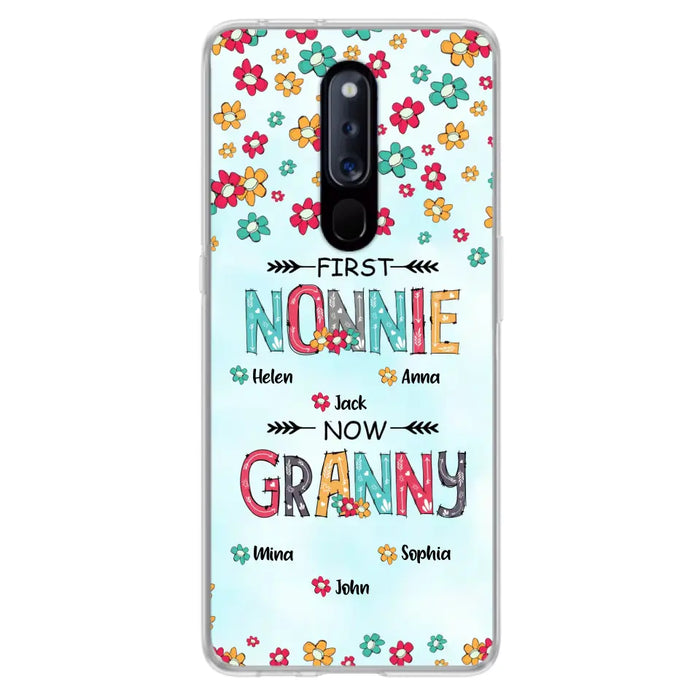 Custom Personalized Grandma Phone Case - Upto 4 Kids And 8 Grandkids - Mother's Day Gift Idea for Grandma - First Mom Now Nana Kid And Grandkids Flower Pattern - Cases For Xiaomi/ Oppo/ Huawei