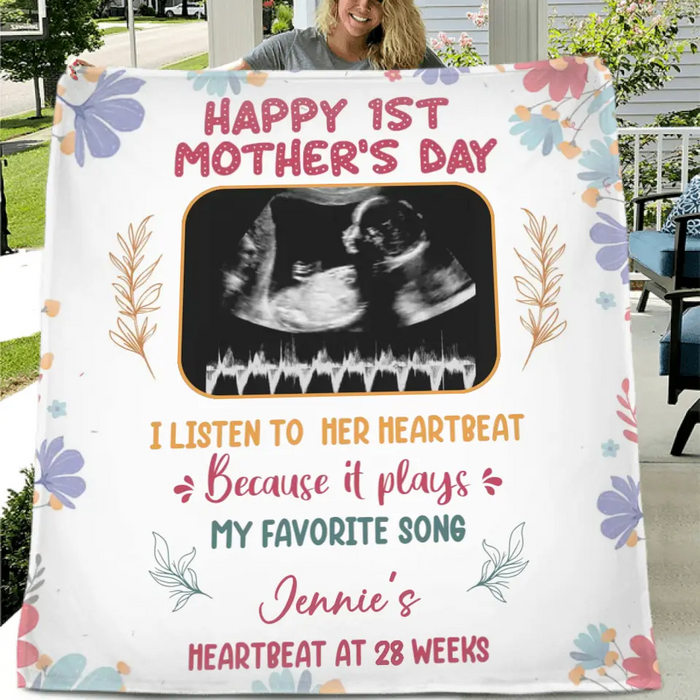 Personalized Heartbeat Single Layer Fleece/ Quilt Blanket - Gift Idea For Mother's Day - I Listen To Her Heartbeat Because It Plays My Favorite Song