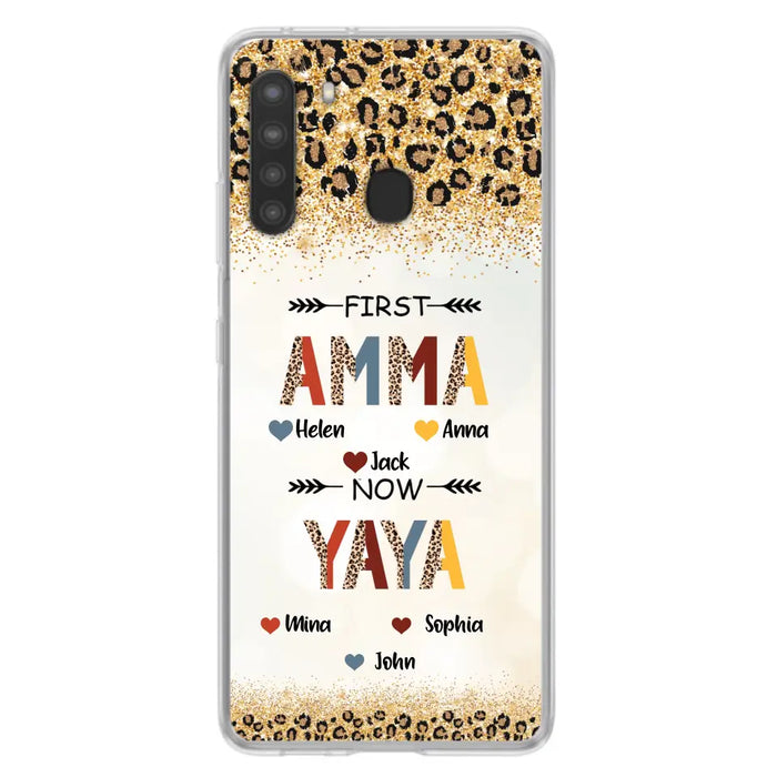 Personalized Grandma Phone Case - Upto 4 Kids And 8 Grandkids - Mother's Day Gift Idea for Grandma - First Mom Now Nana Kid And Grandkids - Case For iPhone And Samsung