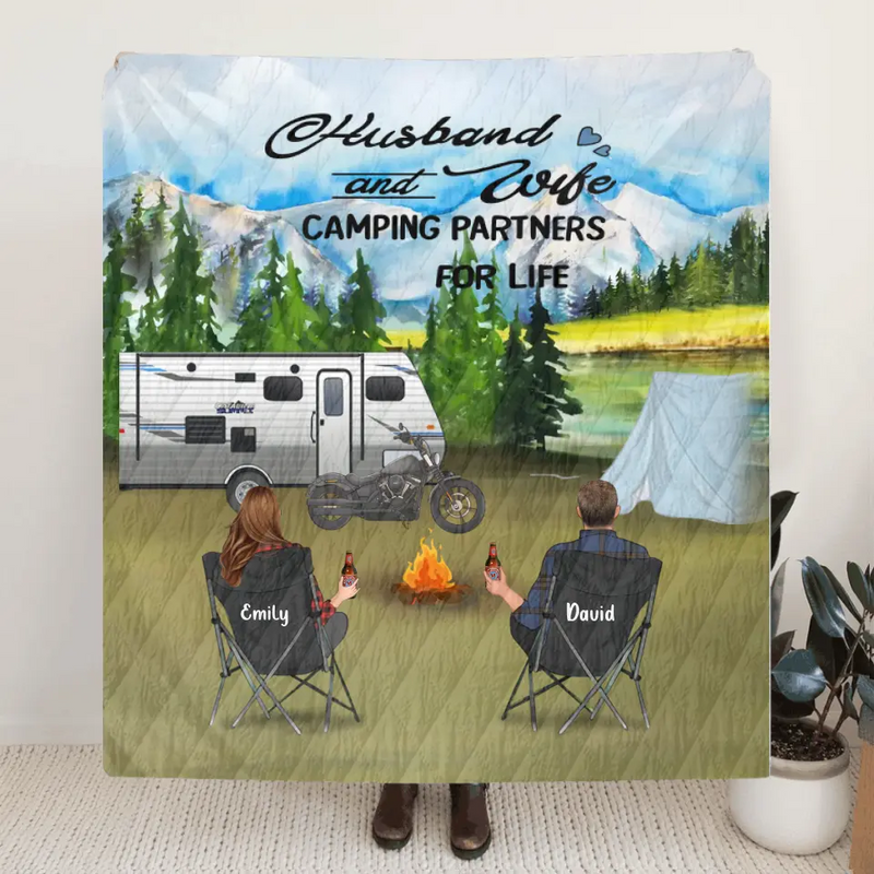 Personalized Camping Quilt & Fleece Blanket - Parents with Kids & Pets - Father's Day/Mother's Day Gift Idea For The Whole Family - Husband and Wife Camping Partners For Life - Full Option