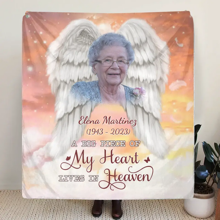 Custom Personalized Memorial Photo Single Layer Fleece/Quilt Blanket - Memorial Gift Idea for Family - A Big Piece Of My Heart Lives In Heaven