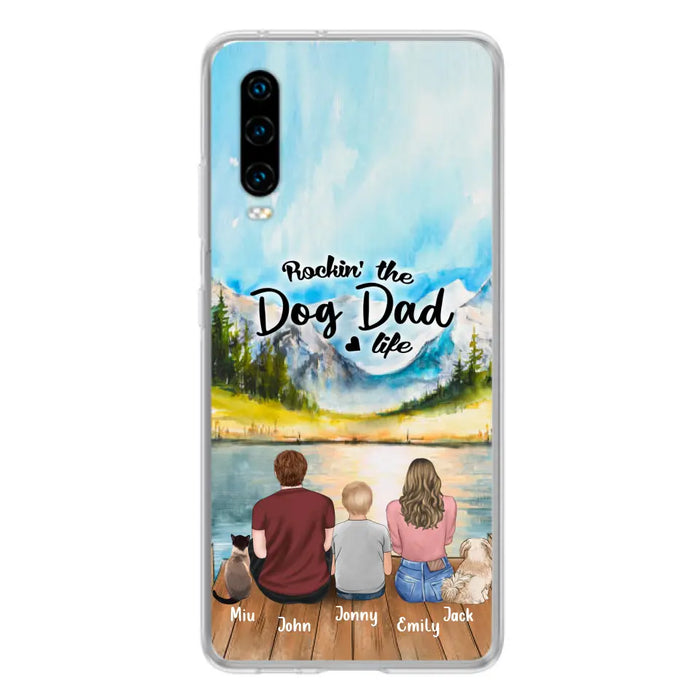 Custom Personalized Pet Couple Phone Case - Parent With 1 Kid And 2 Pets - Case For Xiaomi, Oppo And Huawei