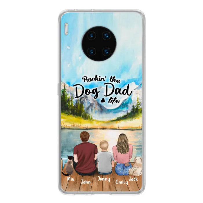 Custom Personalized Pet Couple Phone Case - Parent With 1 Kid And 2 Pets - Case For Xiaomi, Oppo And Huawei