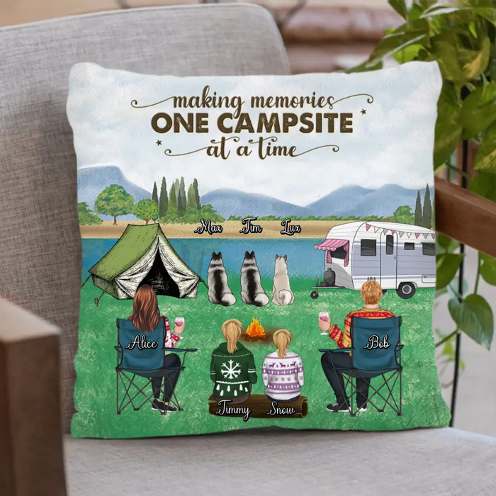 Custom Personalized Camping Pillow Cover/Quilt/Fleece Blanket - Adult/Couple/Single Parent/Parents with Upto 2 Kids And 3 Pets - Gift Idea For Couple/Camping/Dog/Cat Lovers - Making Memories One Campsite At A Time