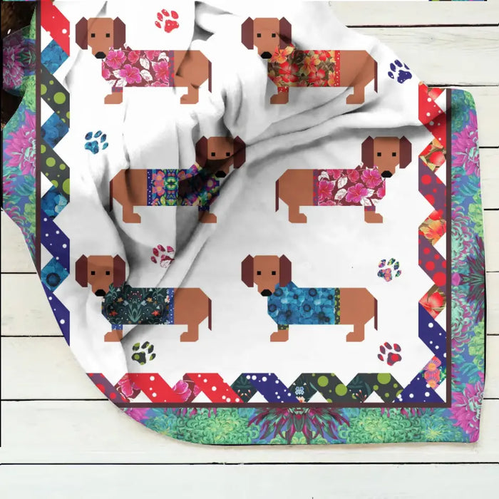 Dachshund Dog  Quilt/Single Layer Fleece Blanket - Gift Idea for Dog Lovers/Owners