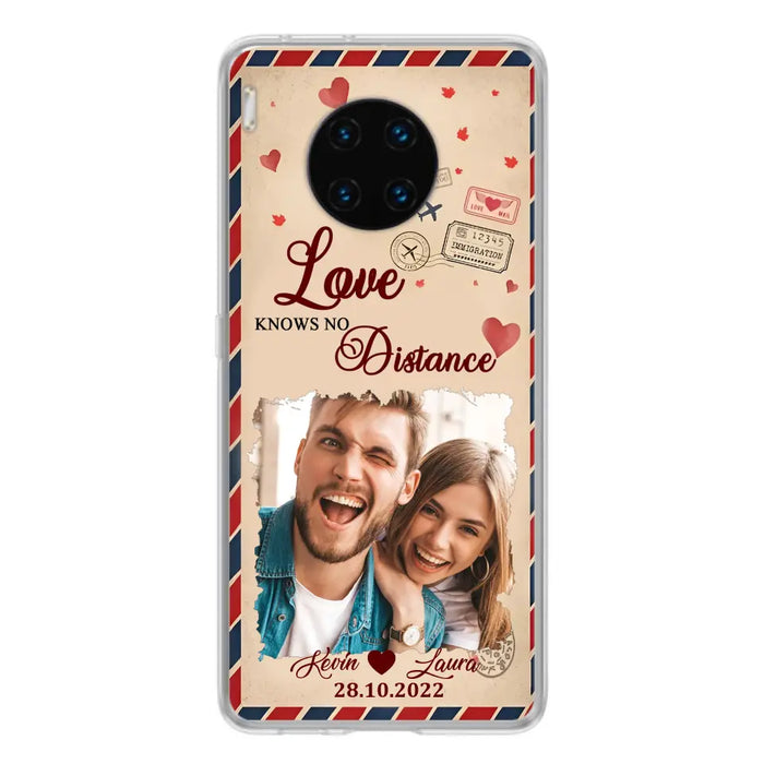 Custom Personalized Couple Phone Case - Gift Idea For Couple/Valentines Day - Upload Photo - Love Knows No Distance - Case For Oppo/ Xiaomi/ Huawei