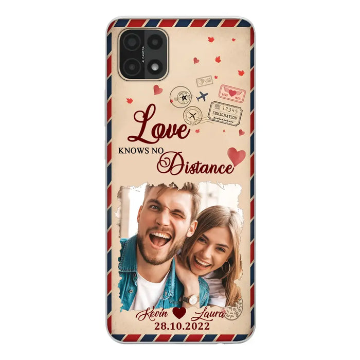 Custom Personalized Couple Phone Case - Gift Idea For Couple/Valentines Day - Upload Photo - Love Knows No Distance - Case For Oppo/ Xiaomi/ Huawei