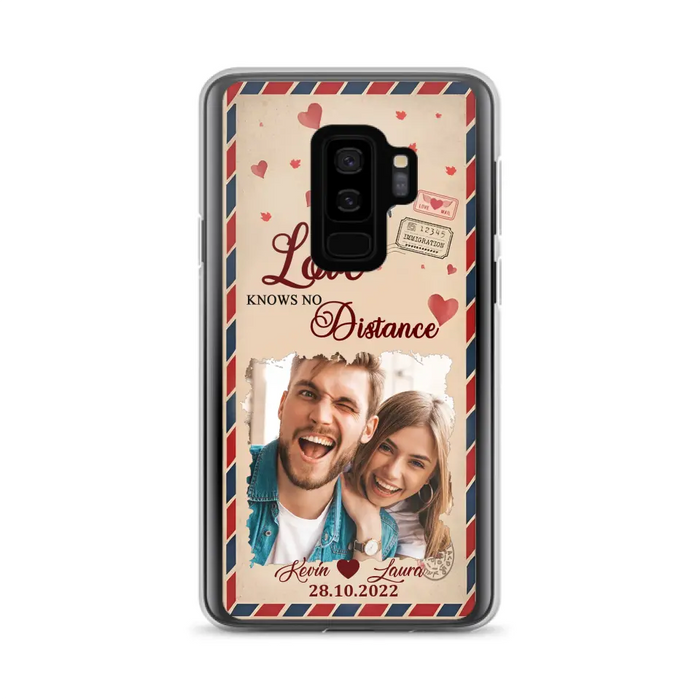 Custom Personalized Couple Phone Case - Gift Idea For Couple/ Valentines Day - Upload Photo - Love Knows No Distance - Case For iPhone/ Samsung