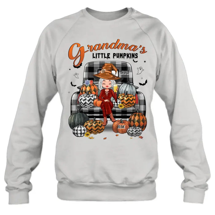 Custom Personalized Grandma Shirt/Hoodie - Upto 10 Kids - Halloween Gift For Grandma - Grandma's Little Pumpkins