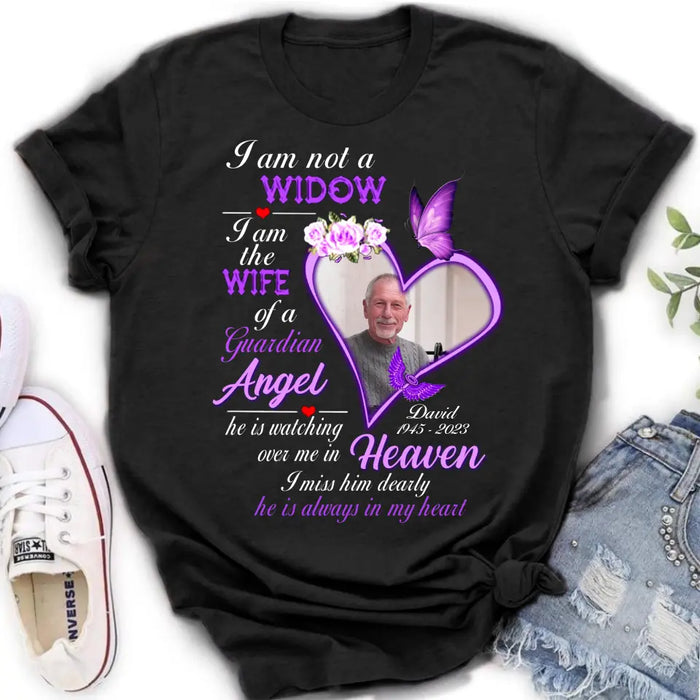 Custom Personalized Memorial Photo T-Shirt/ Long Sleeve/ Sweatshirt/ Hoodie - Upload Photo - Gift Idea For Family - I Am Not A Widow