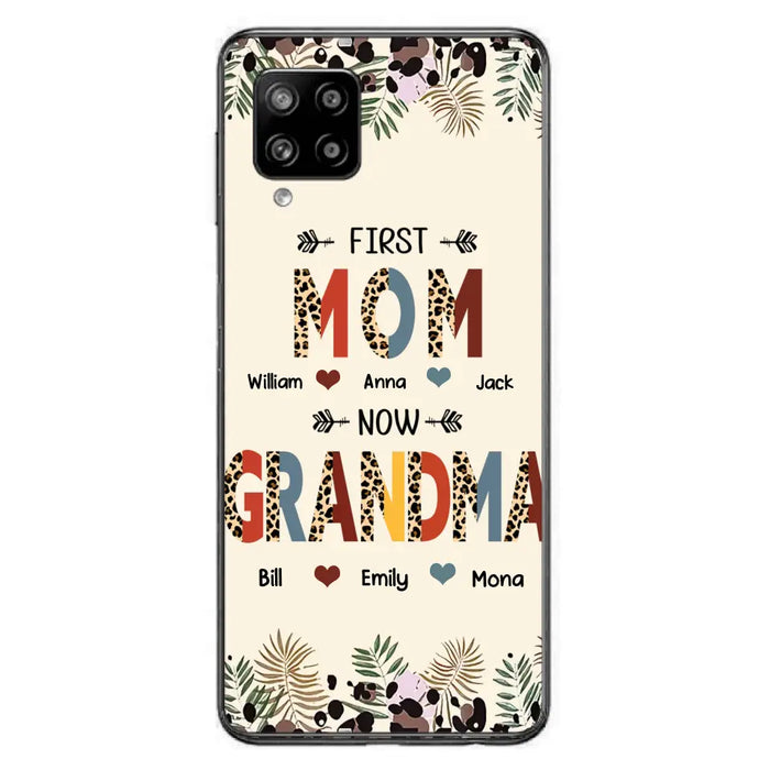 Custom Personalized Grandma Phone Case - Gift Idea For Grandma/Mom/ Mother's Day - Up to 6 Kids And 12 Grandkids - First Mom Now Grandma - Case For iPhone And Samsung