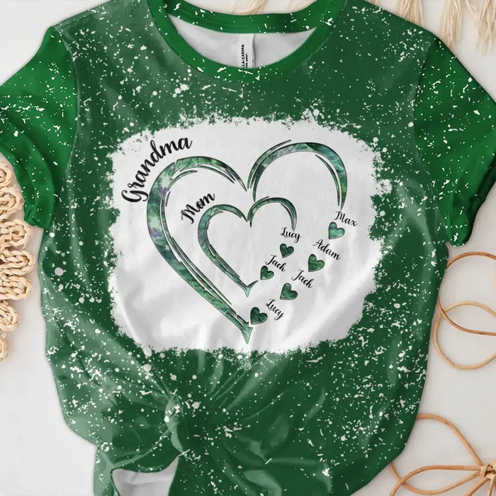 Custom Personalized Mom Grandma Heart T-shirt - Gift Idea For Mother/ Grandma - Upto 6 Kids And 12 Grandkids