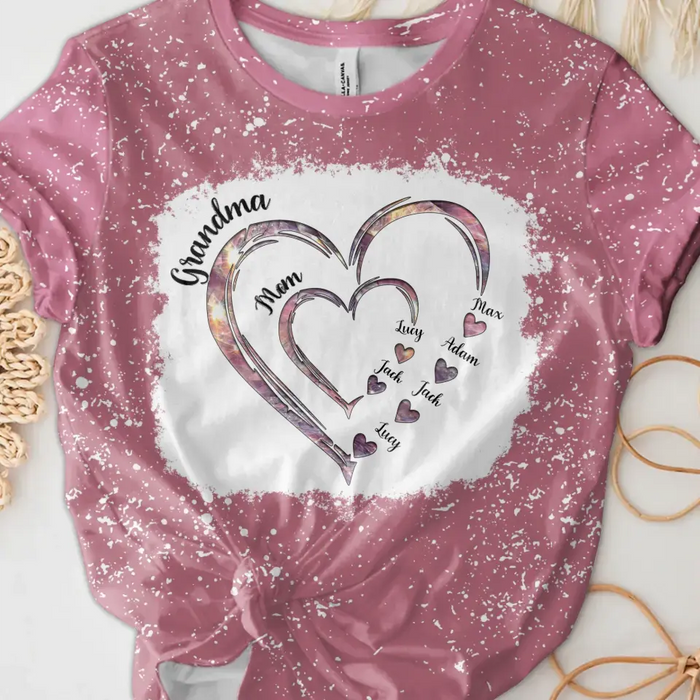 Custom Personalized Mom Grandma Heart T-shirt - Gift Idea For Mother/ Grandma - Upto 6 Kids And 12 Grandkids